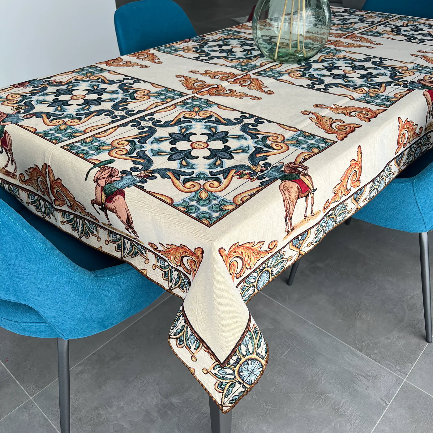 Tovaglia / Copritavolo in Gobelin Jacquard — Carte Cavallo in varie misure