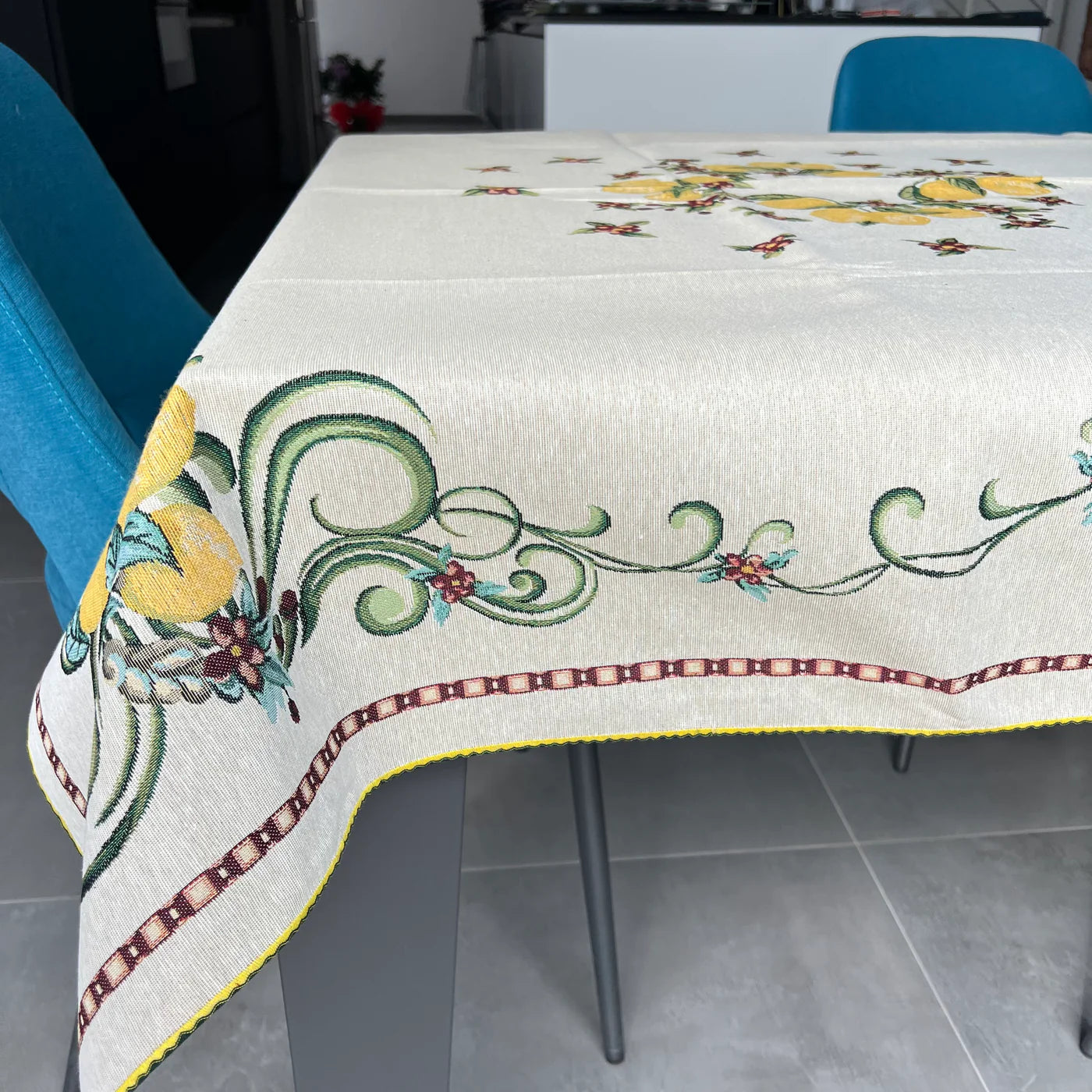 Tovaglia / Copritavolo in Gobelin Jacquard — dis. Limoni in varie misure