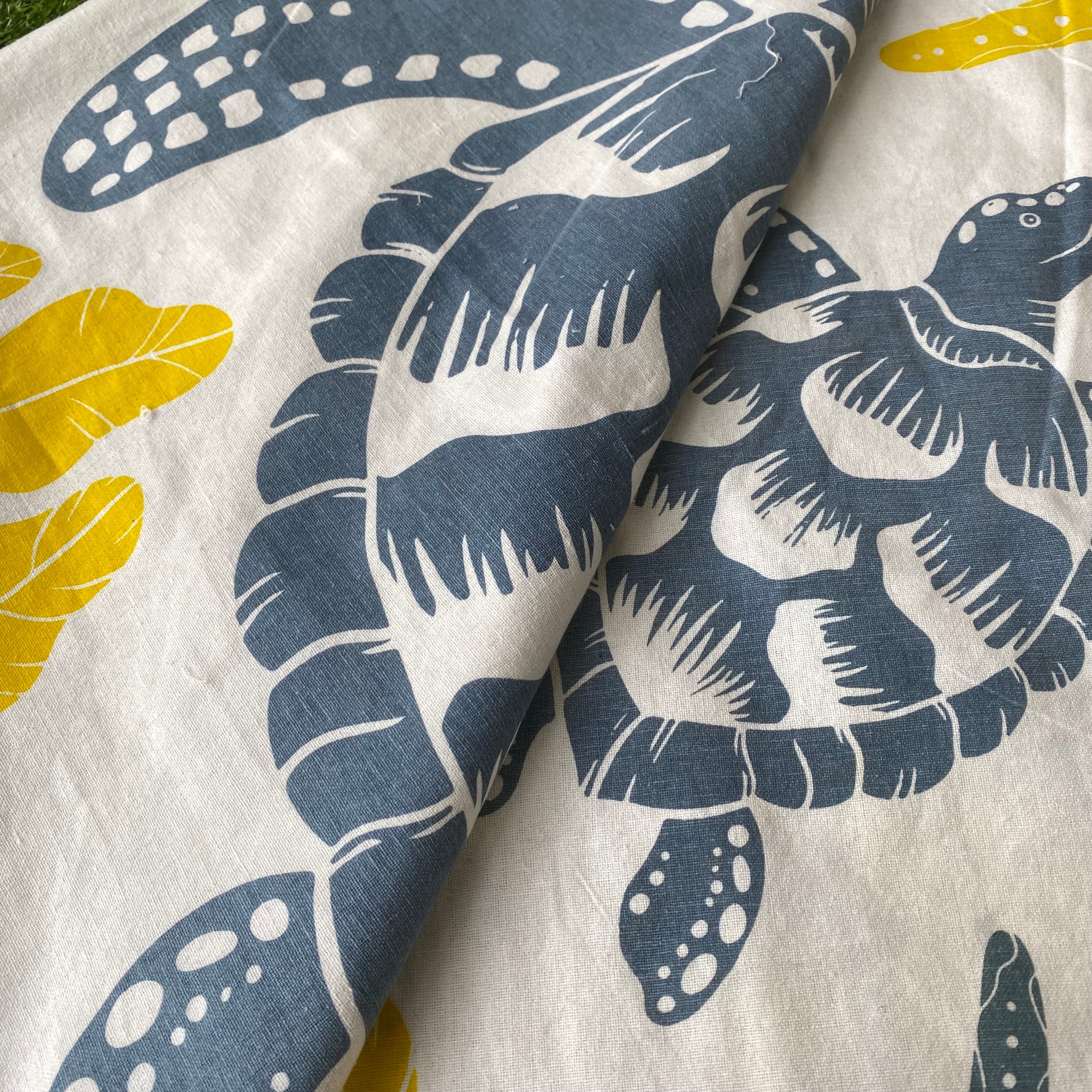 Telo Mare stampato in Fouta 100% cotone con Frange — Tartaruga
