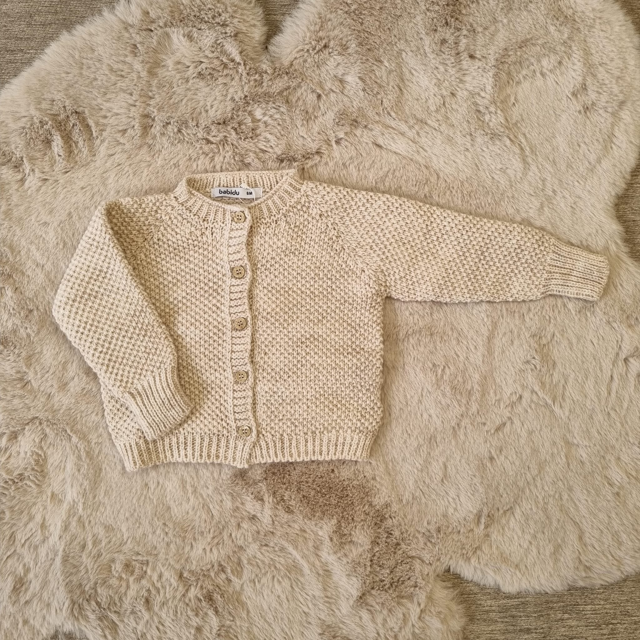 Giacca_Cardigan_con_bottoni_beige-Babidu