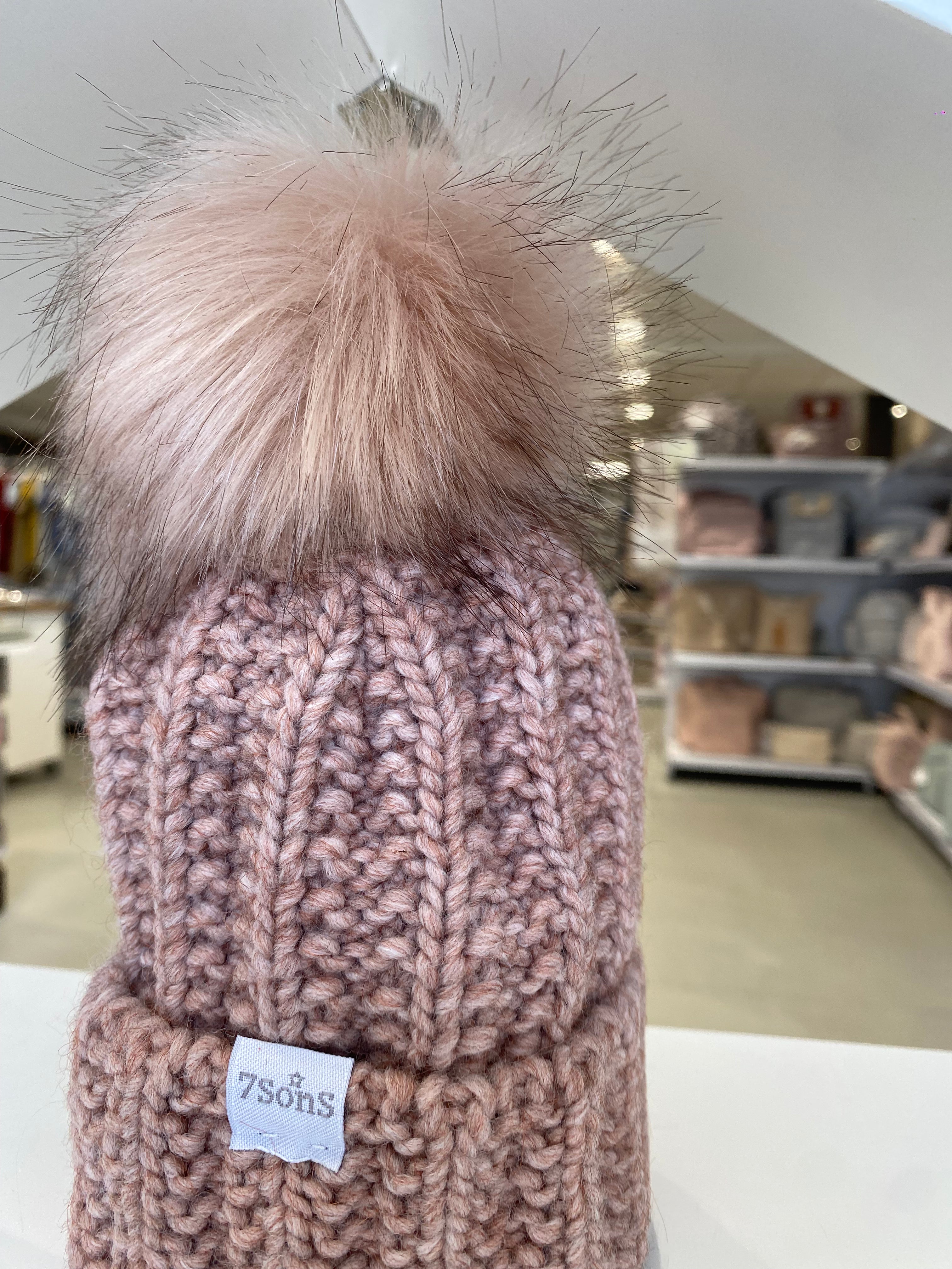 Cappellino neonato in maglia con Pompon - Rosa