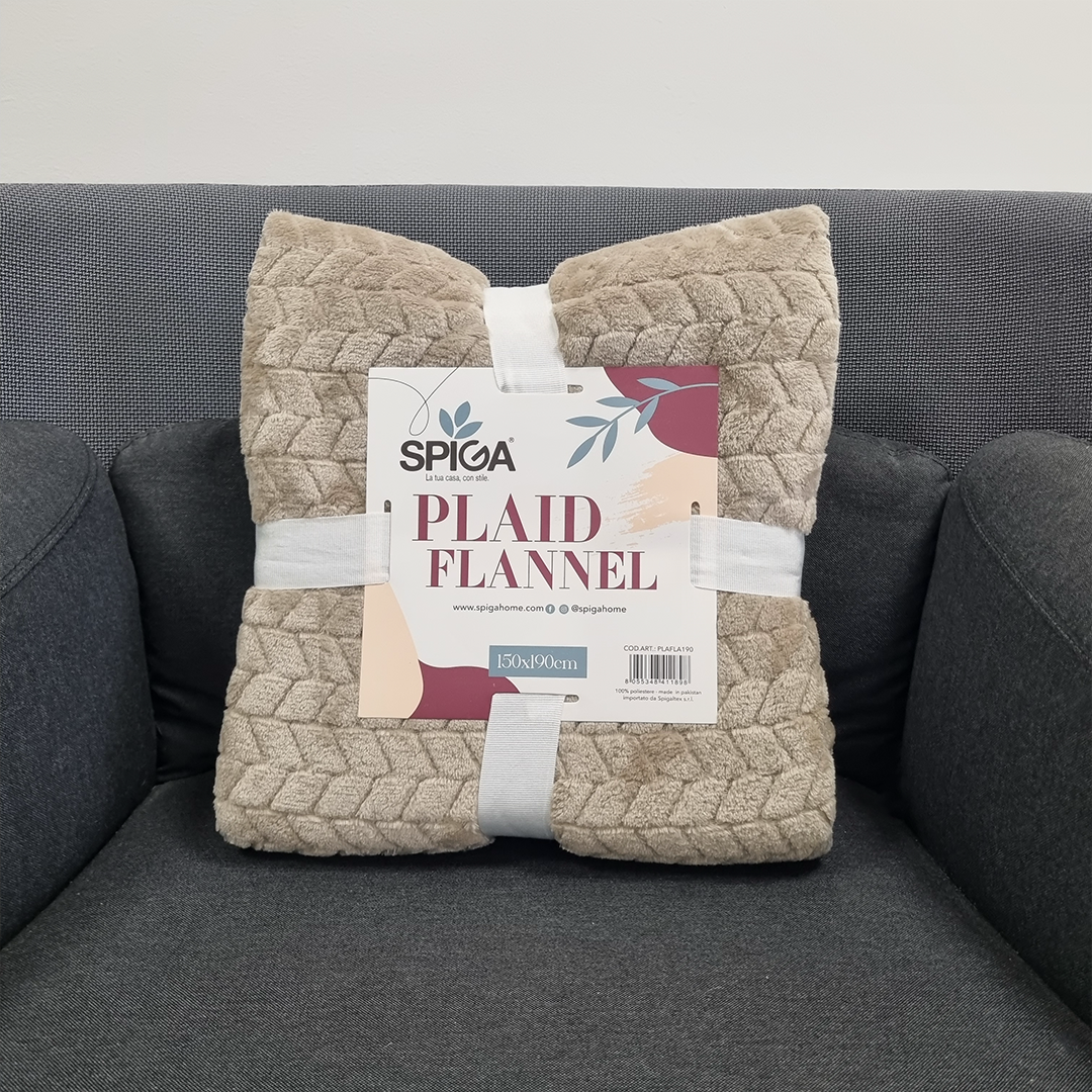 plaid in morbida flanella con trama a spina di pesce perfetto per decorare casa