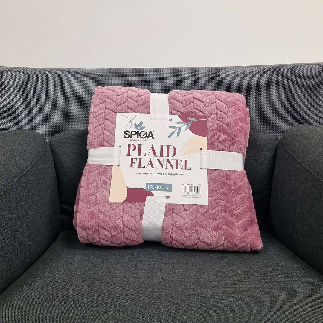 plaid in morbida flanella con trama a spina di pesce perfetto per decorare casa